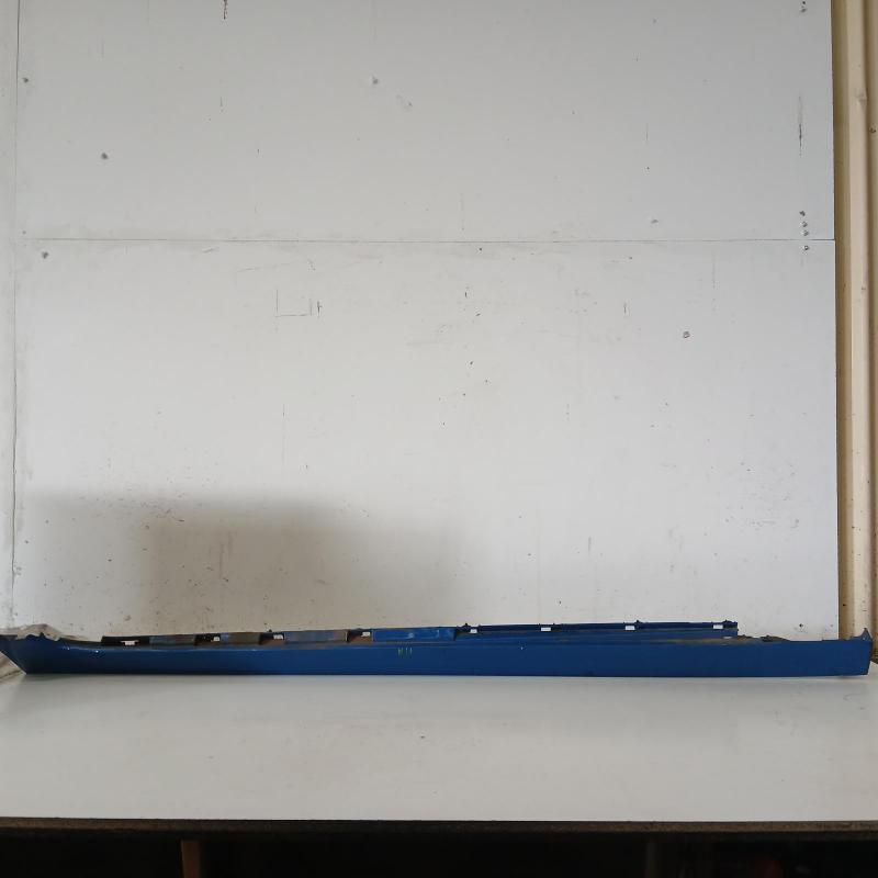 side step skirt