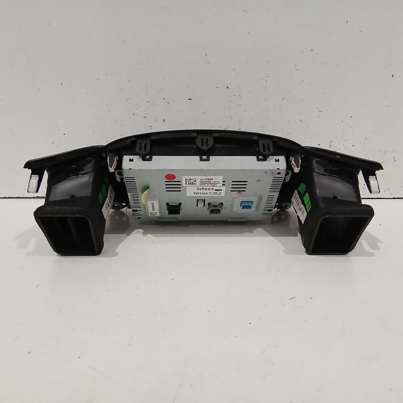 stereo/head unit