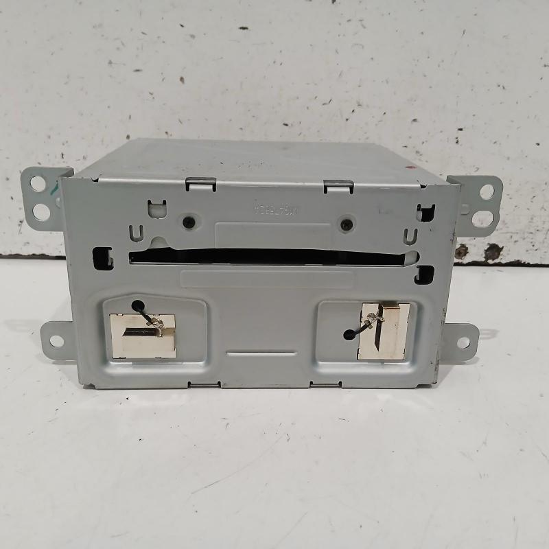 stereo/head unit