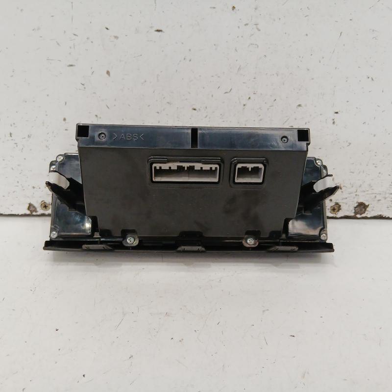 heater/aircon controls