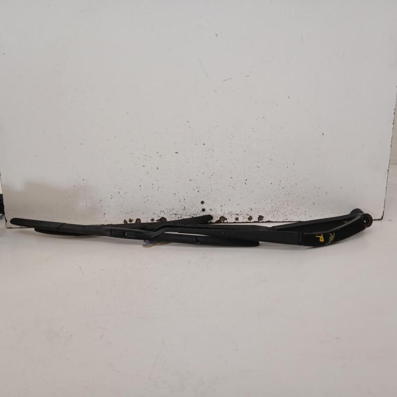 wiper arm