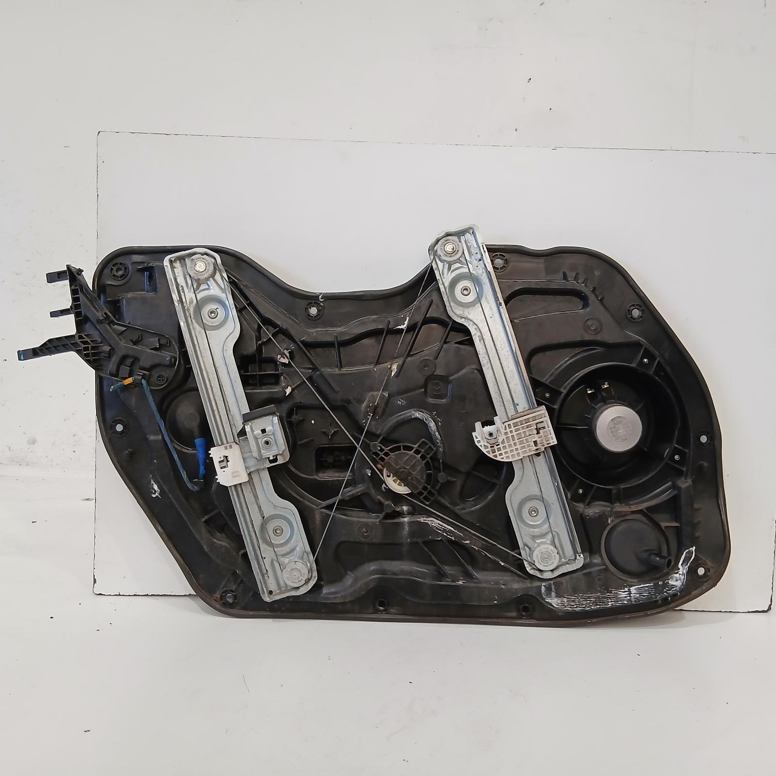 Elantra Window Regulator/motor Front Right 2011-2015 door reg assy (reg and motor),md,non keyless entry type (2 pin plug),03/11-11/15 00022039 #699997