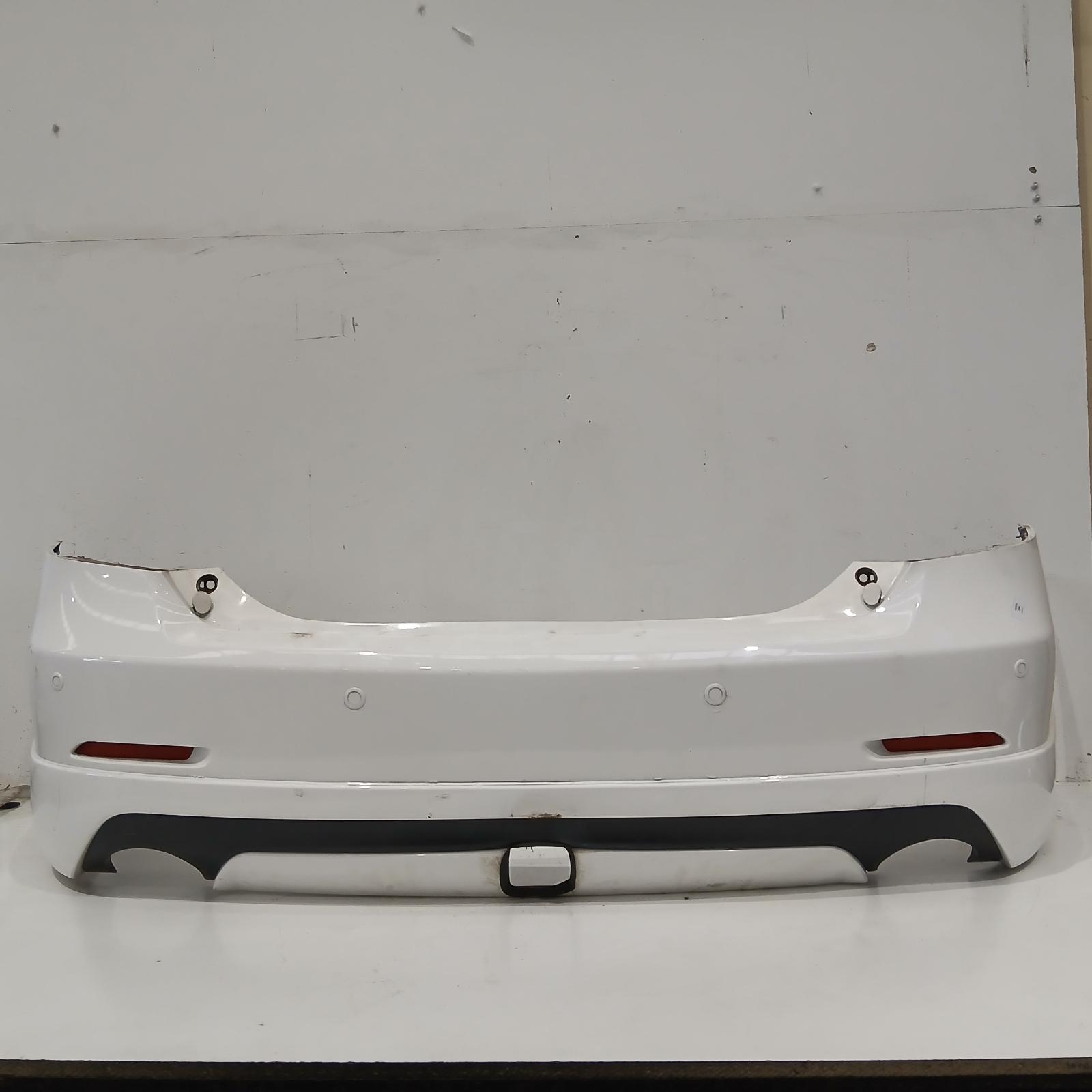 Aurion Bumper Rear 2006-2012 gsv40r,sportivo sx6/zr6,w/ park sensor type,10/06-04/12 00022054 #700040
