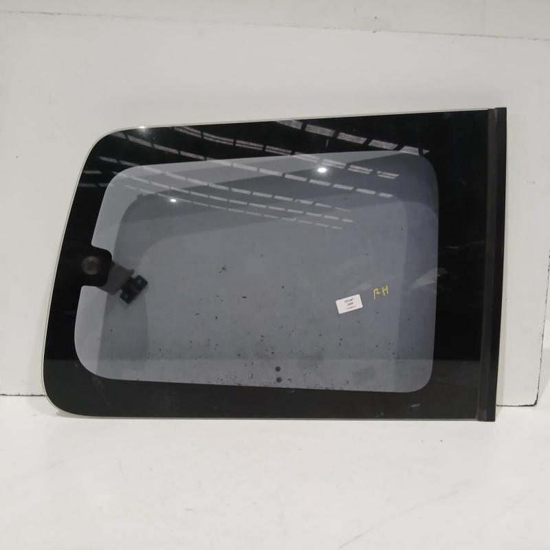 side glass rear right