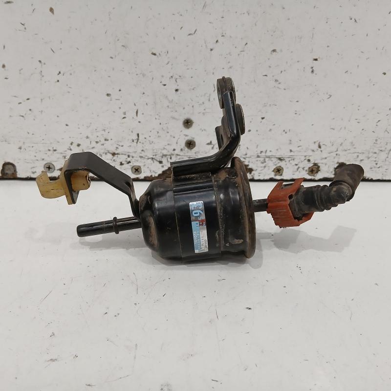 fuel filter housing