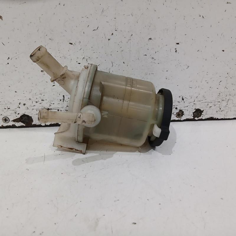 power steering reservoir