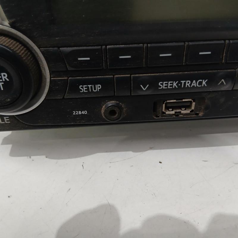 stereo/head unit