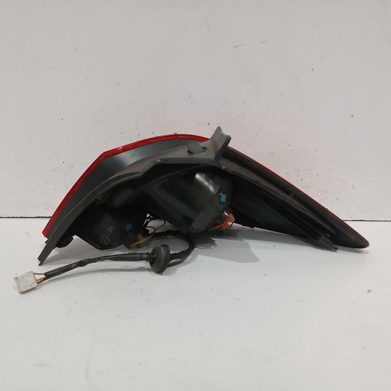 taillight left