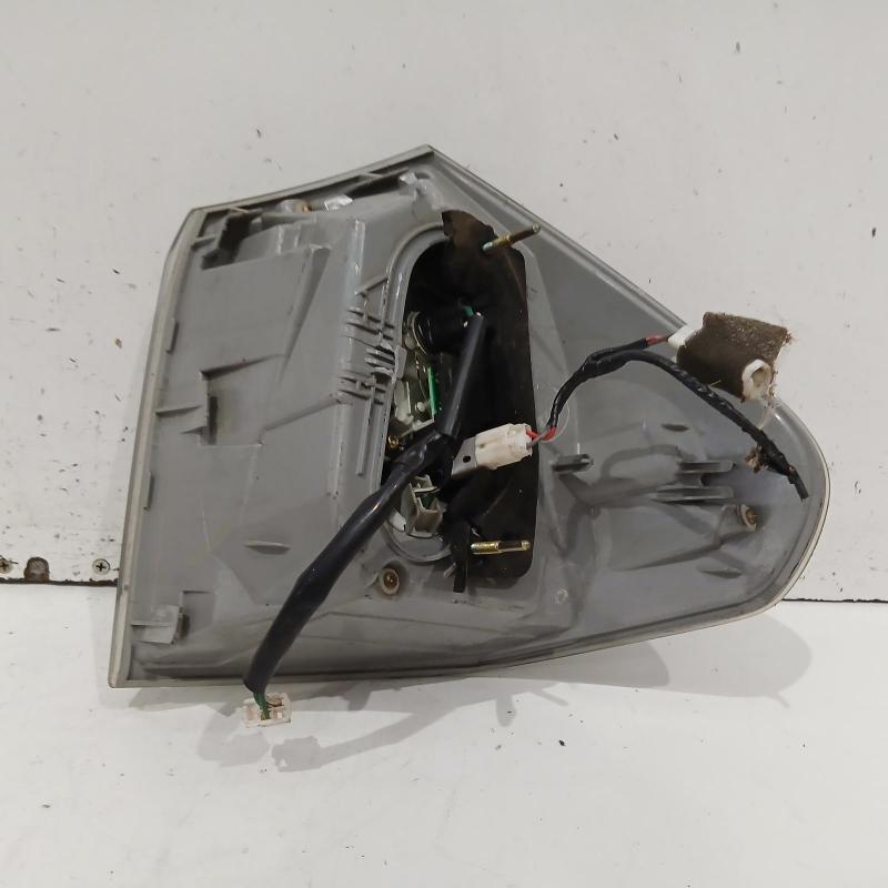 taillight left