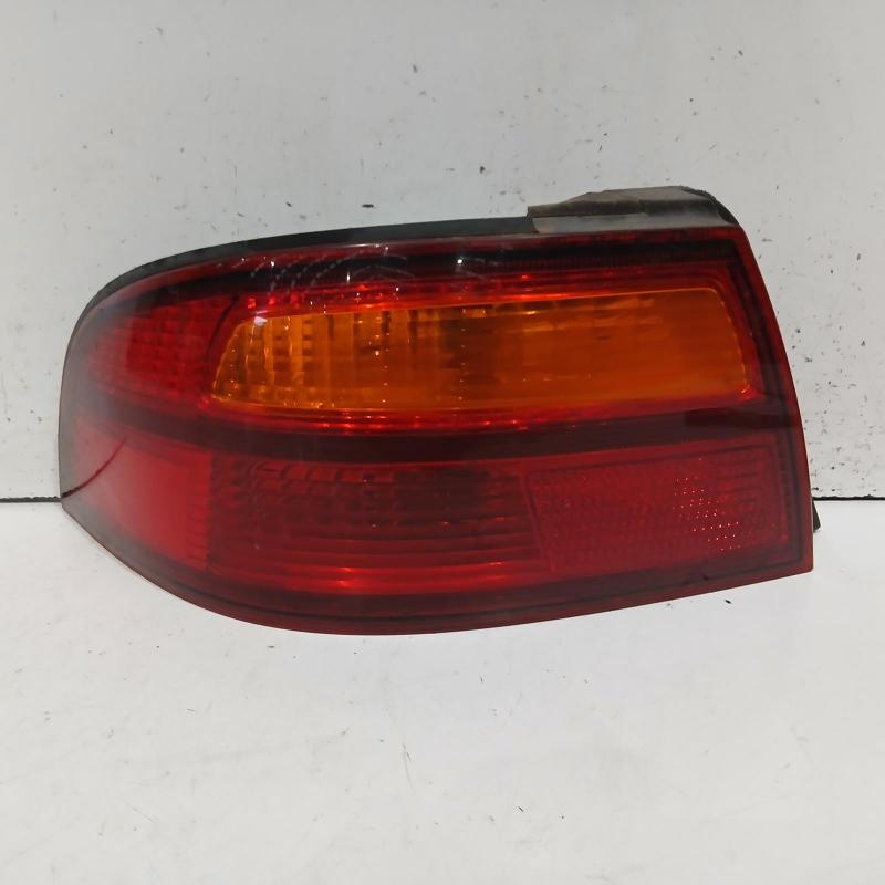 taillight left