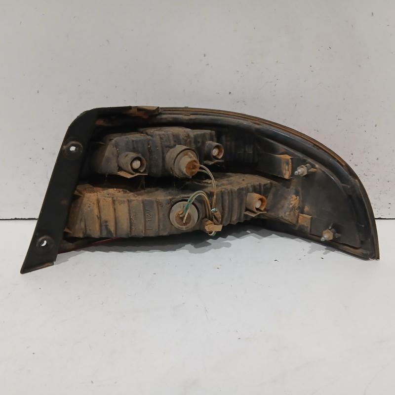 taillight left