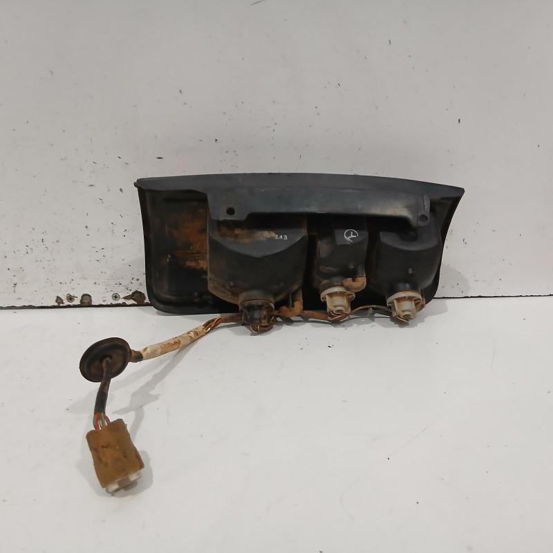 taillight left