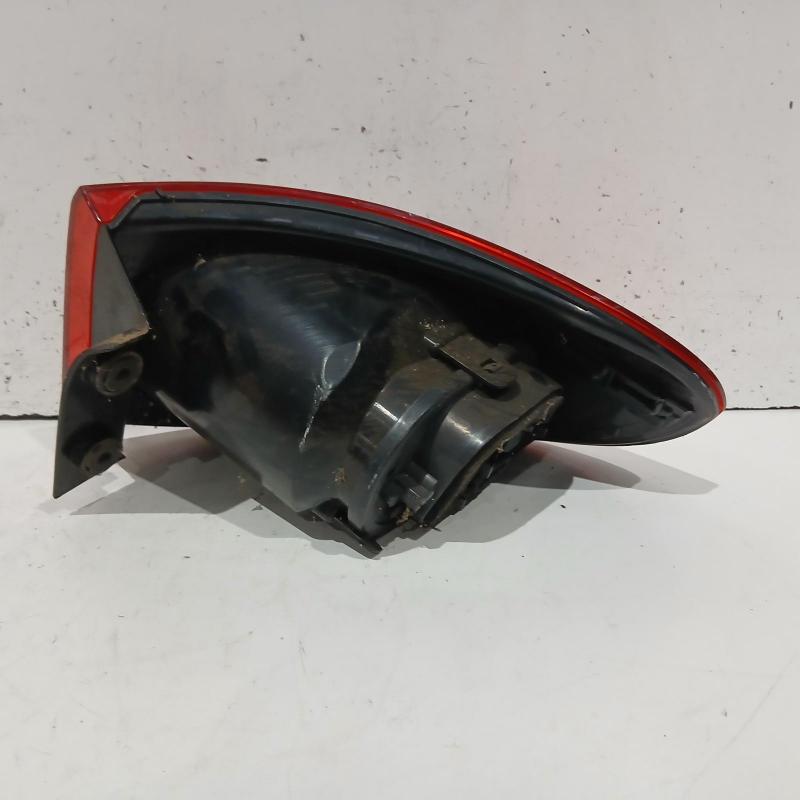 taillight left