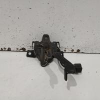 bonnet lock support