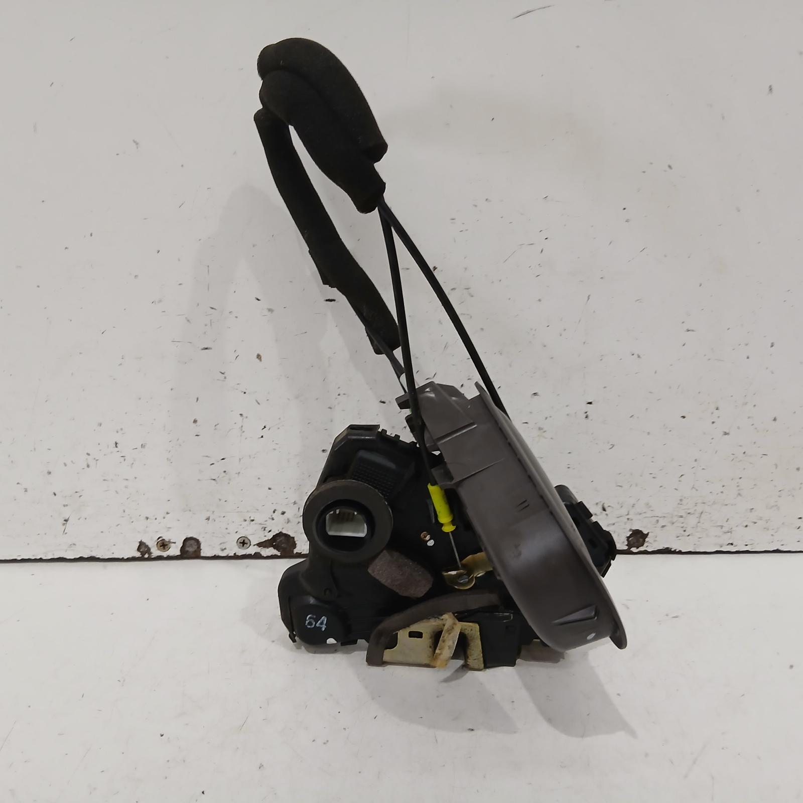 Camry Door/boot/gate Lock 2002-2006 left front door lock,sk36,08/02-05/06 00022058 #700460