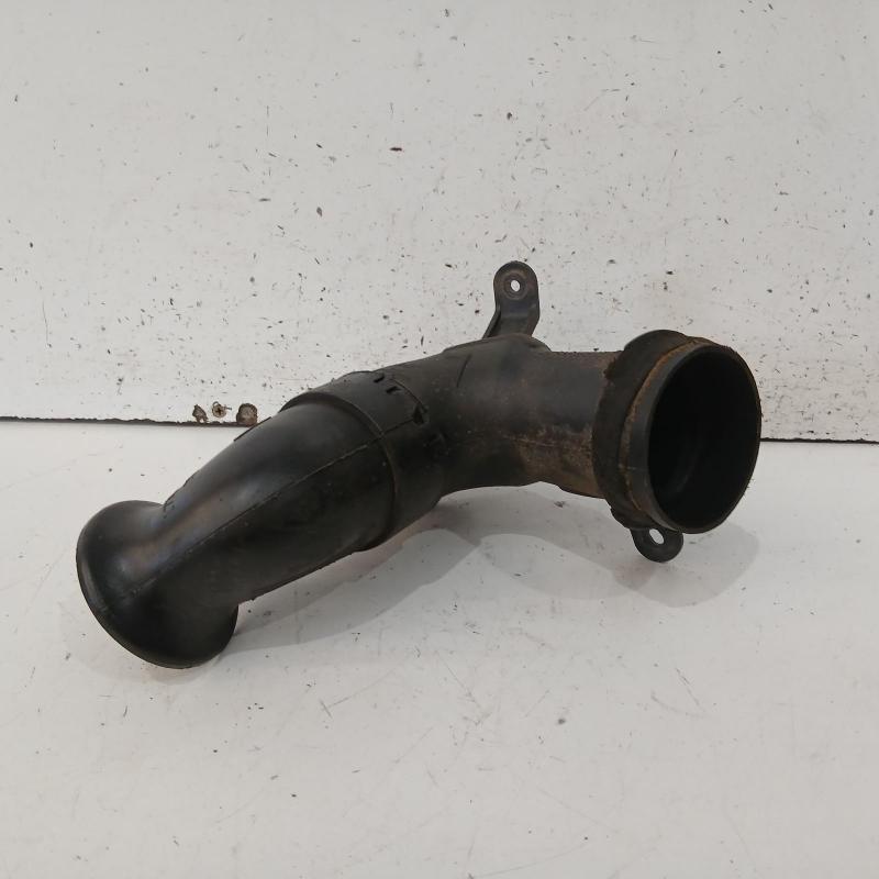 air cleaner duct/hose