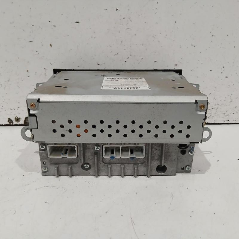 stereo/head unit