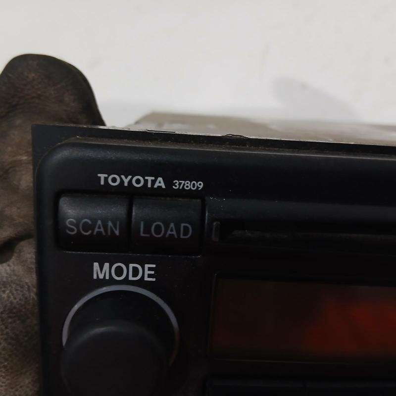 stereo/head unit
