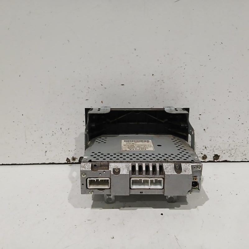 stereo/head unit