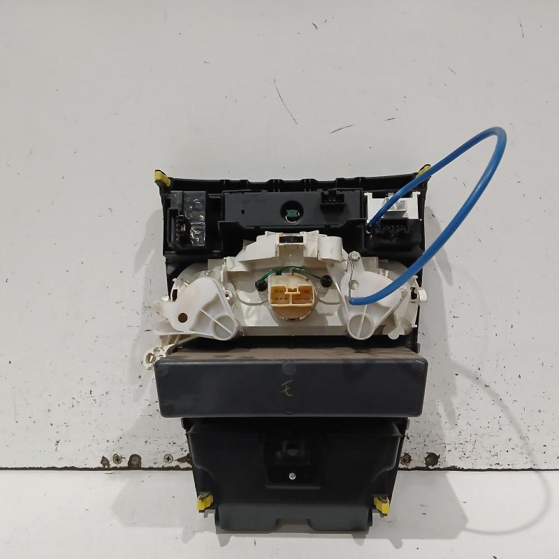heater/aircon controls