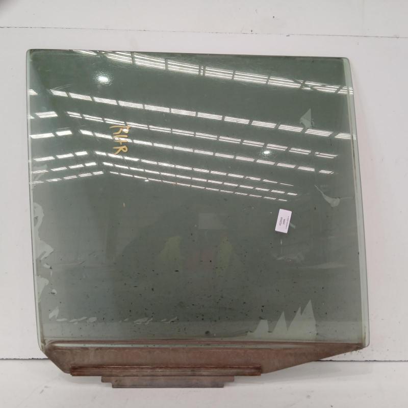 door window rear right