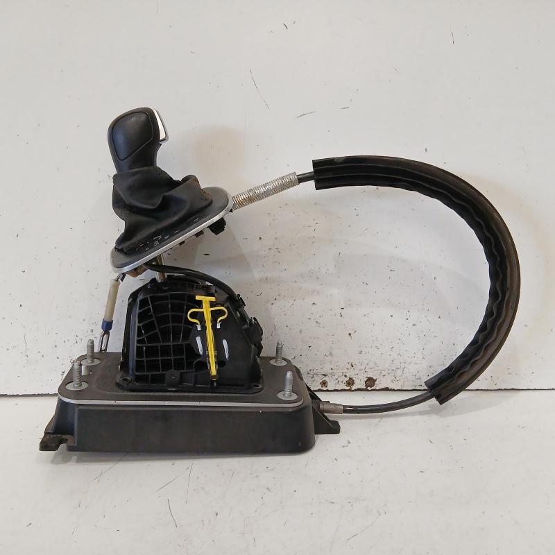 gear stick/shifter