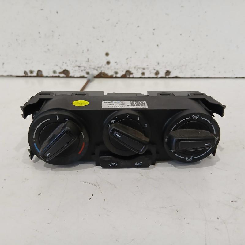 heater/aircon controls