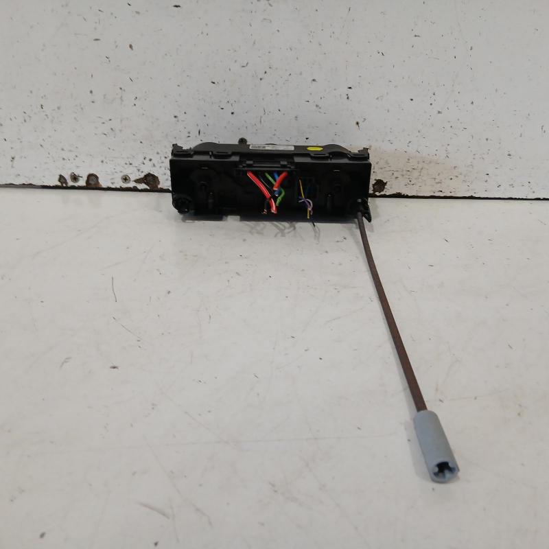 heater/aircon controls