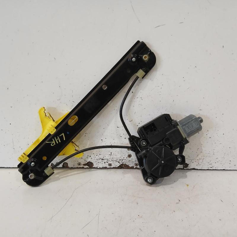 window regulator/motor rear left
