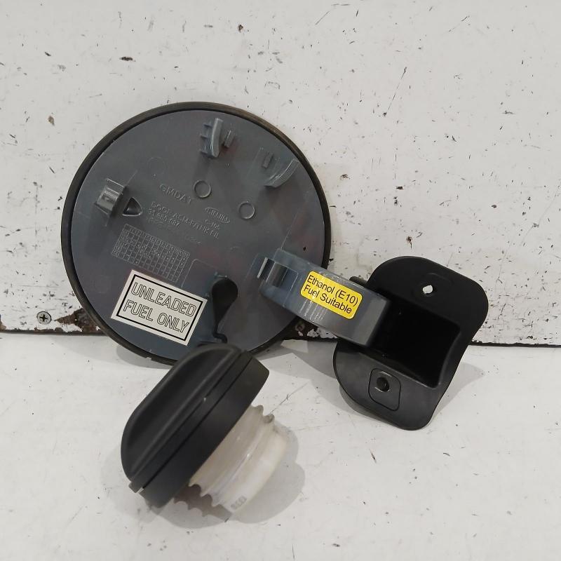fuel door/filler