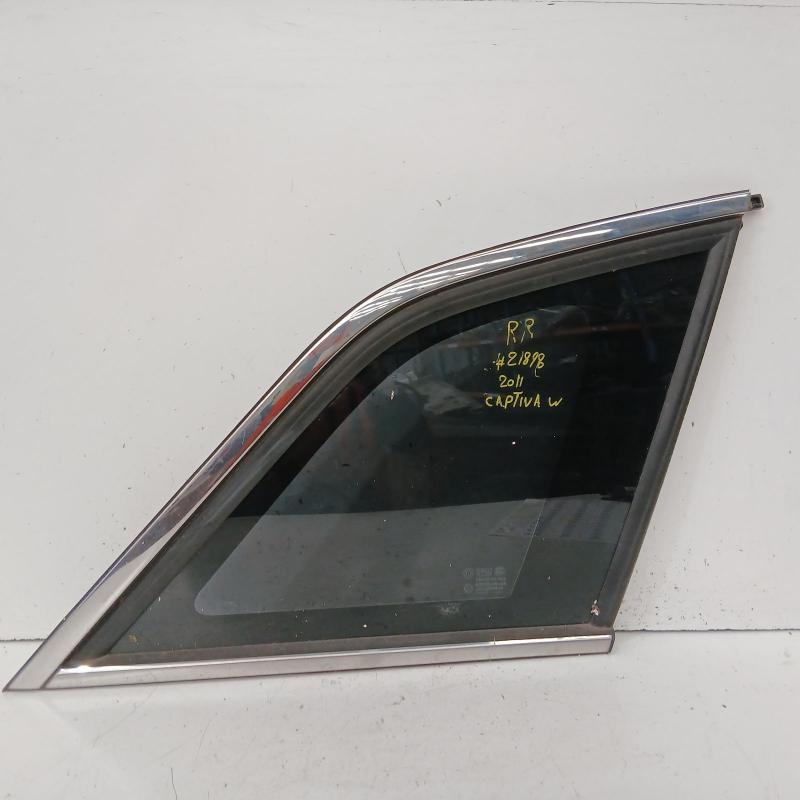 side glass rear right