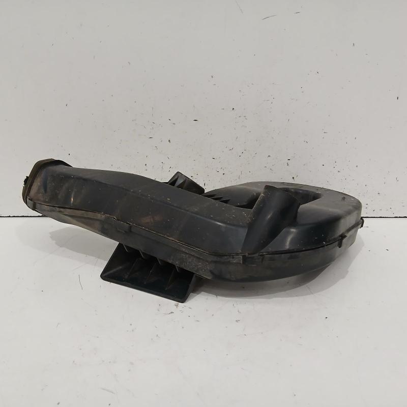 air cleaner duct/hose
