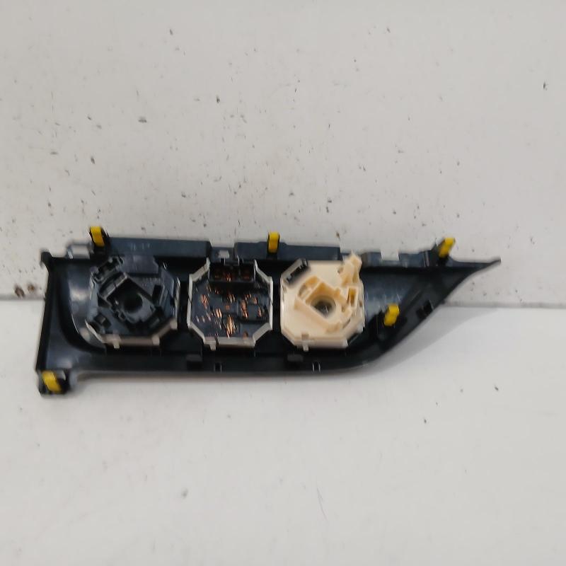 heater/aircon controls