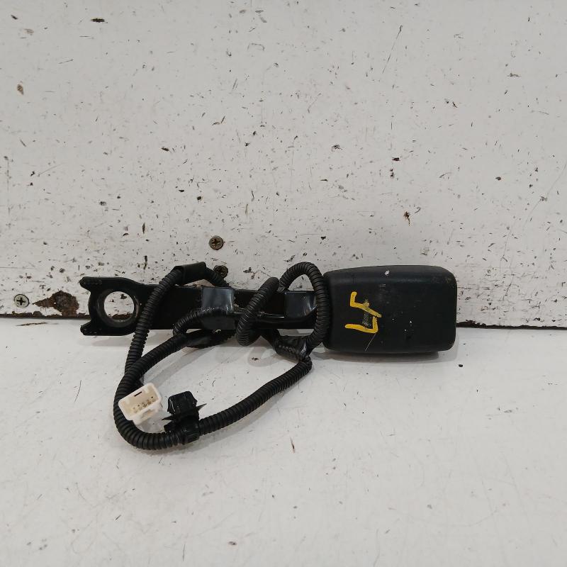 seat belt stalk