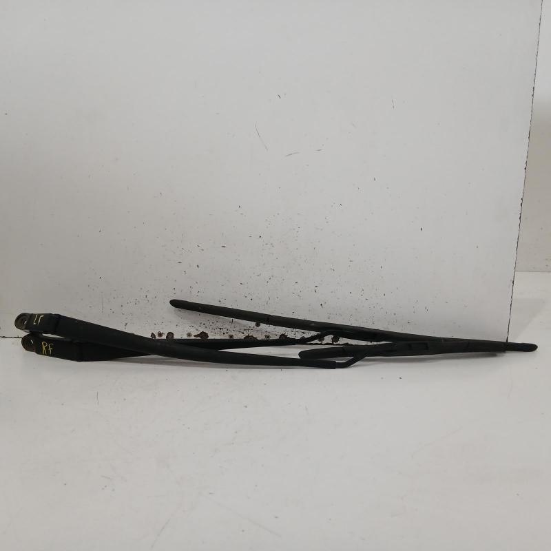 wiper arm
