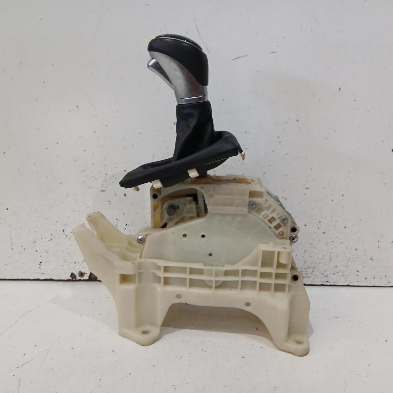 gear stick/shifter