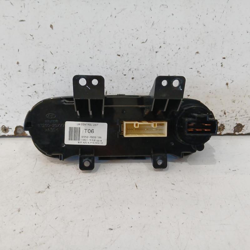 heater/aircon controls
