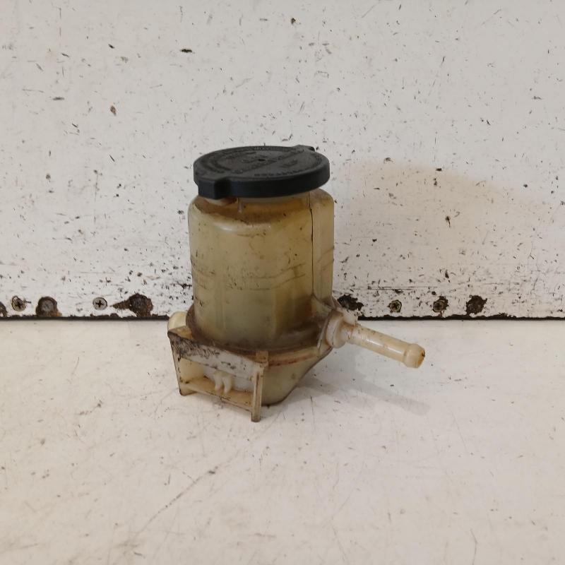 power steering reservoir