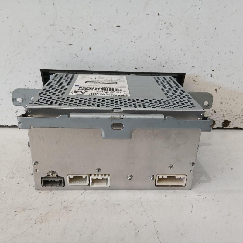 stereo/head unit