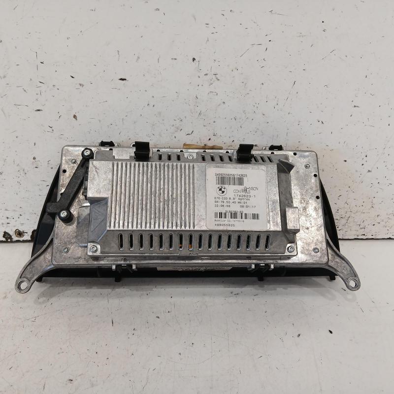 stereo/head unit