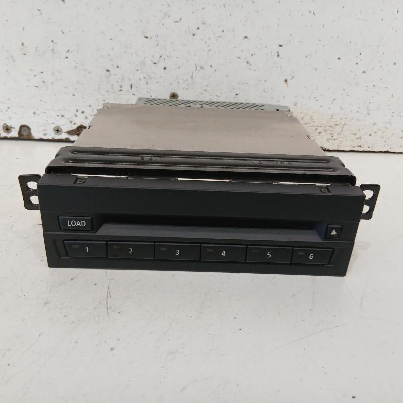stereo/head unit