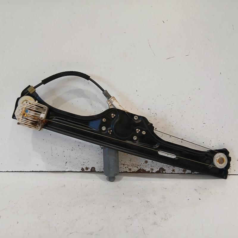 window regulator/motor rear left