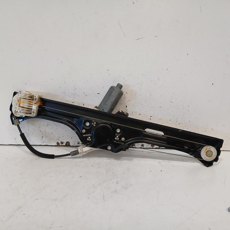 window regulator/motor rear right