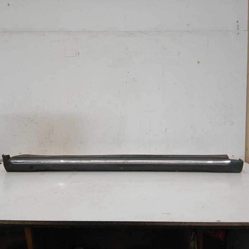 side step skirt