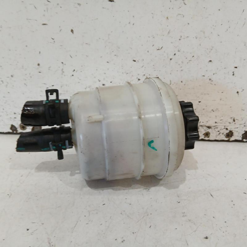 power steering reservoir