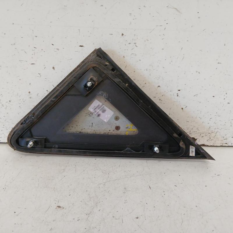 quarter door glass front left