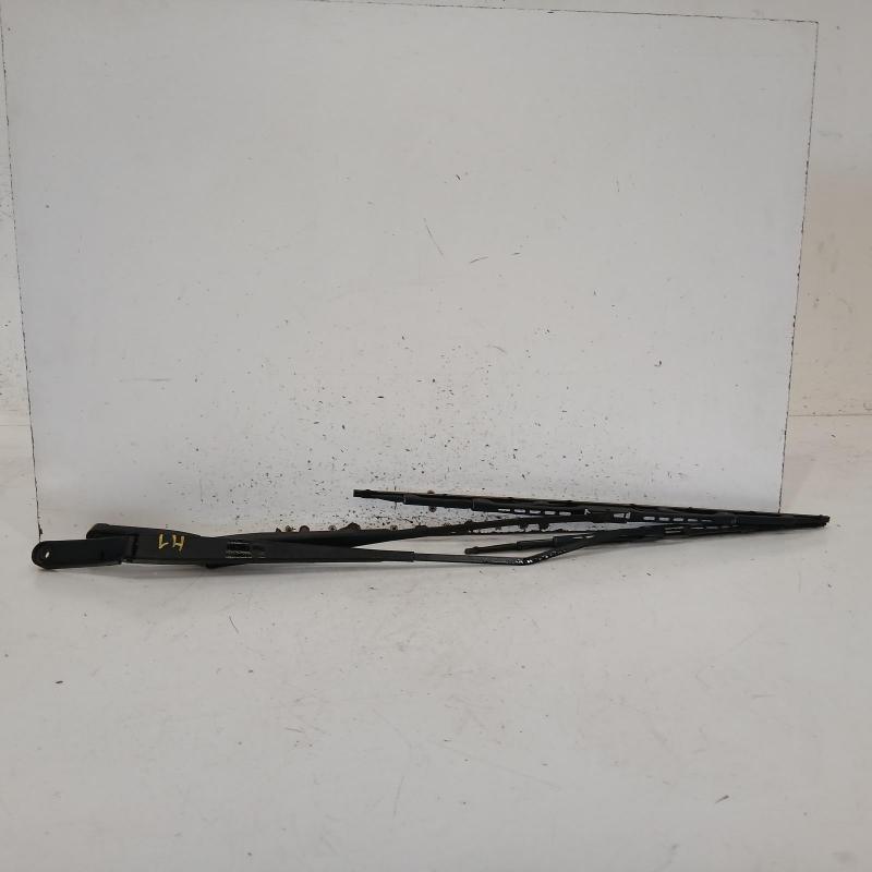 wiper arm
