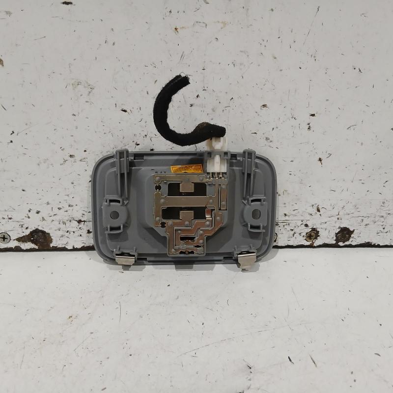 courtesy light