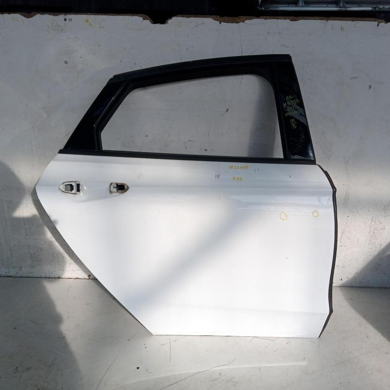 door/sliding rear right