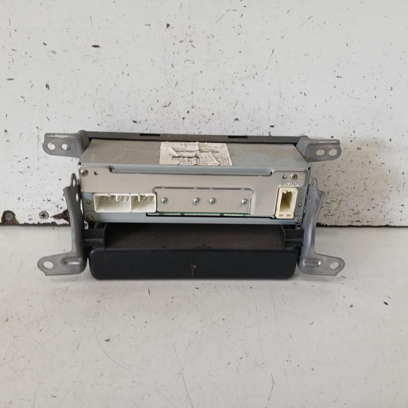 stereo/head unit